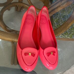 Excellent condition Tory Burch flats 8m